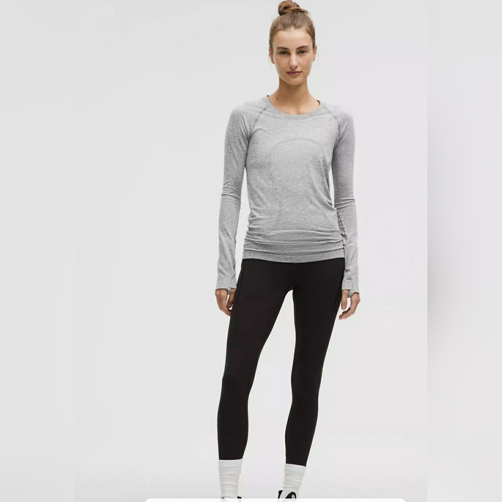 Lululemon Swiftly Tech Long-Sleeve Shirt Hip Length - Ligth Grey Size 18